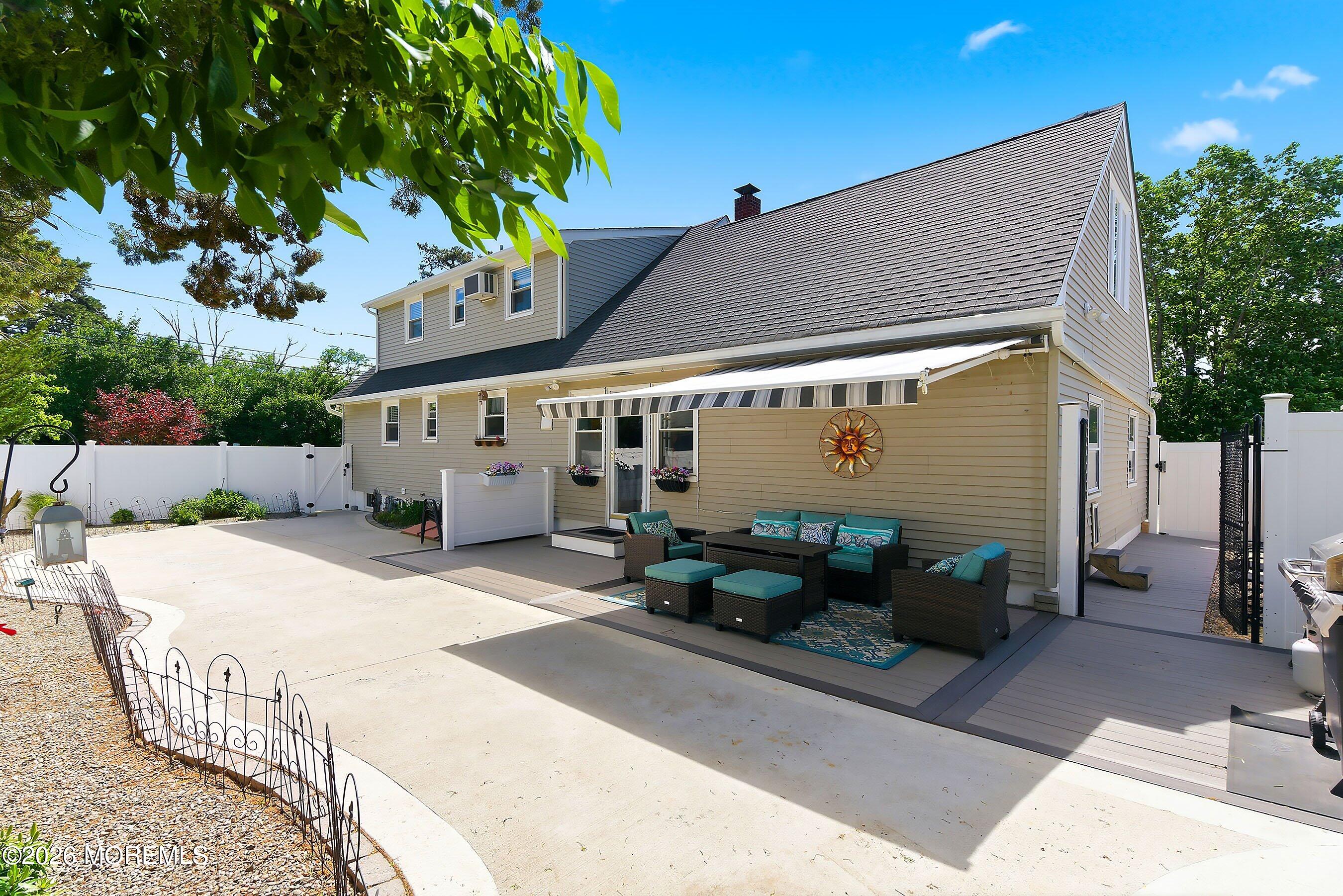 19 Harpoon Street Beachwood NJ 08722