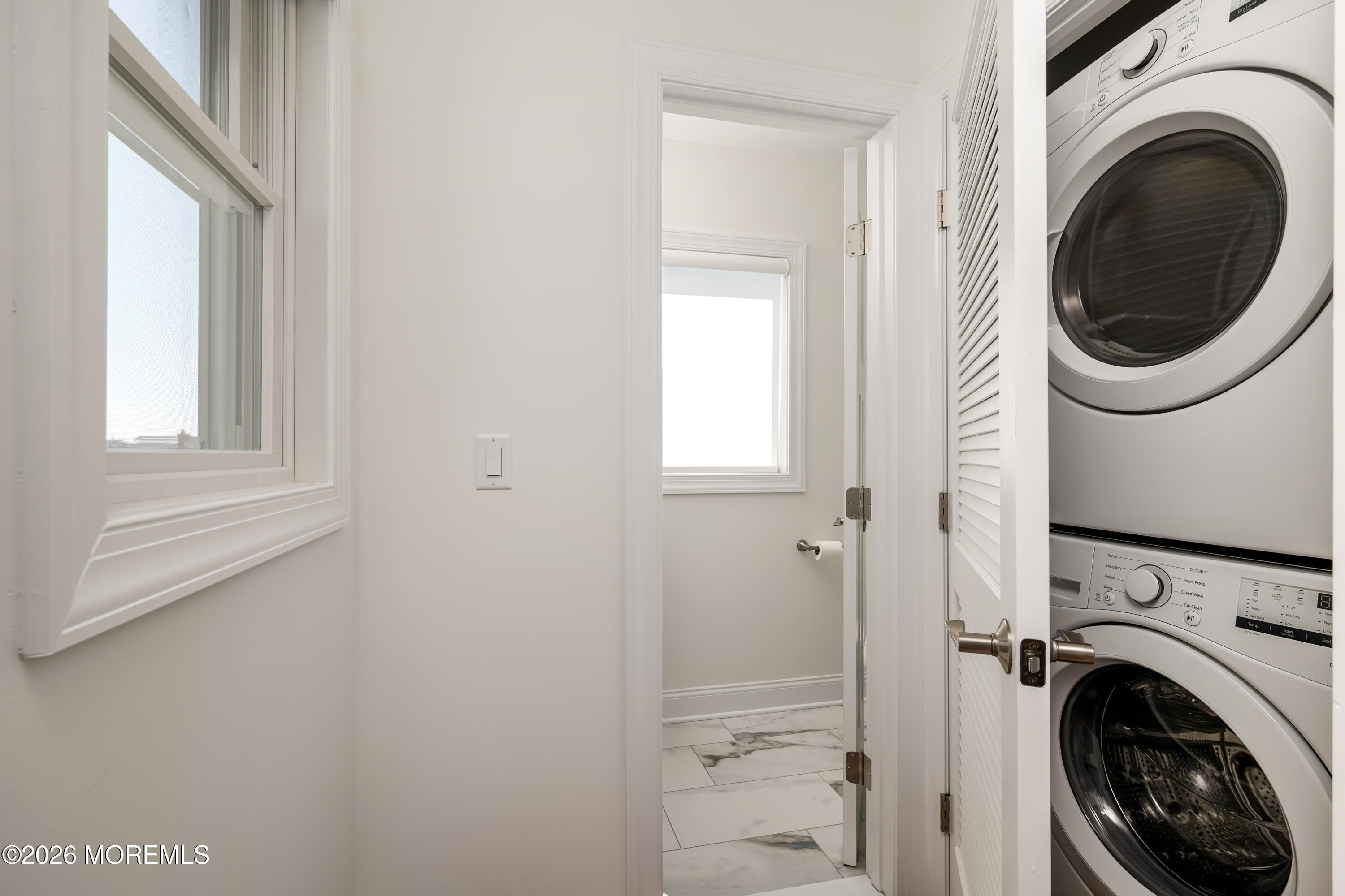 24 W Mears Avenue Long Beach Twp NJ 08008
