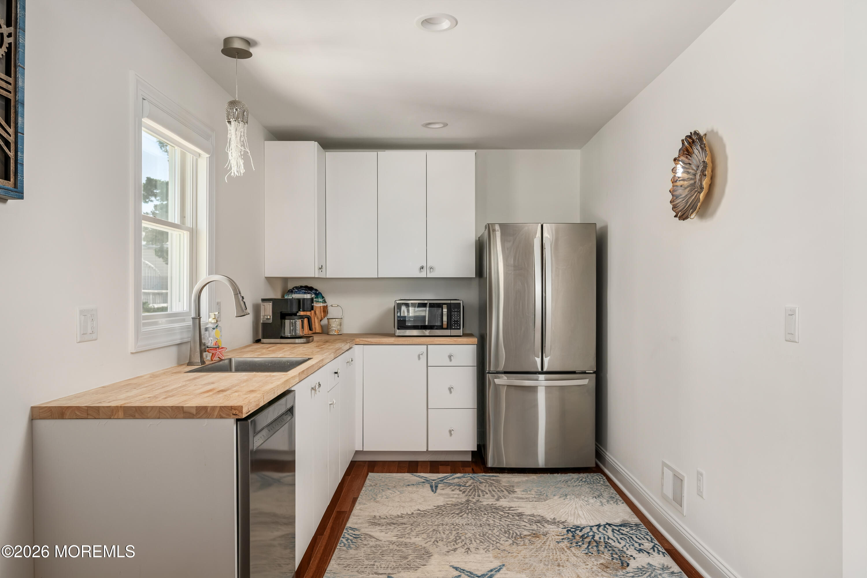 24 W Mears Avenue Long Beach Twp NJ 08008
