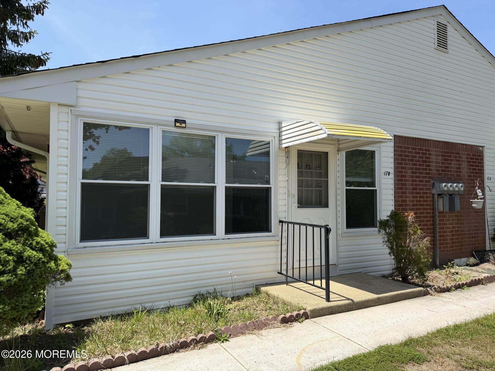 17B Snowberry Lane Whiting NJ 08759