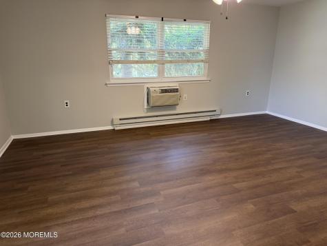 17B Snowberry Lane Whiting NJ 08759