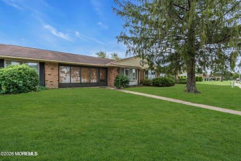 74 Buckingham Drive Manchester NJ 08759