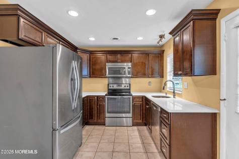 74 Buckingham Drive Manchester NJ 08759