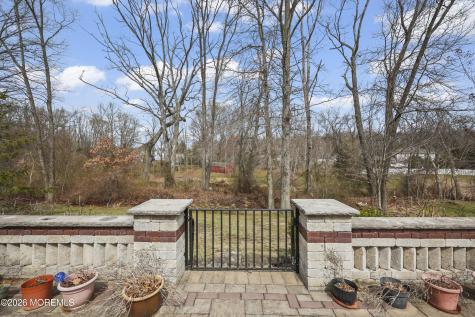 188 Campbell Court Shrewsbury Boro NJ 07702