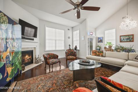 188 Campbell Court Shrewsbury Boro NJ 07702