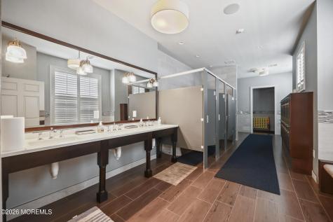 188 Campbell Court Shrewsbury Boro NJ 07702
