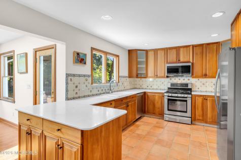 27 Circle Lane Little Silver NJ 07739