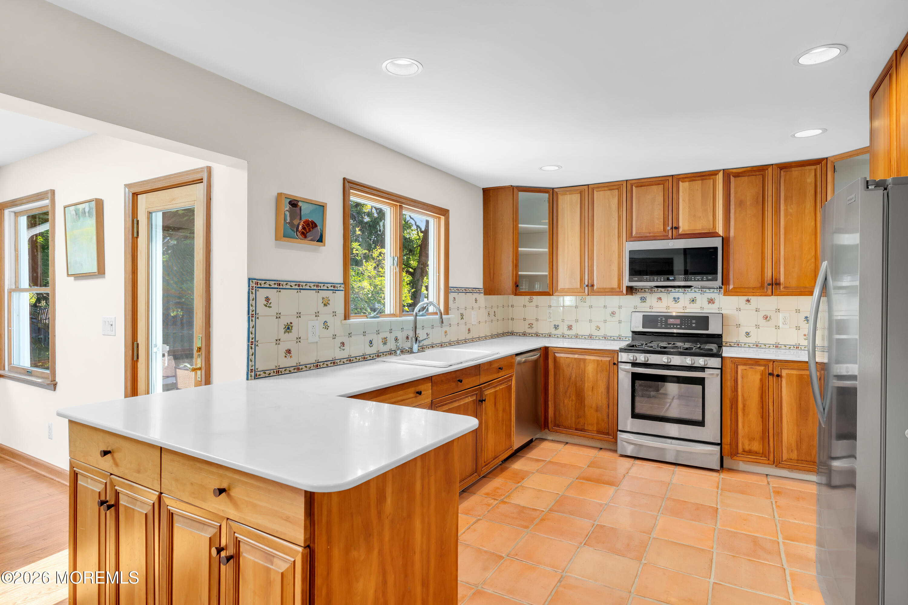 27 Circle Lane Little Silver NJ 07739