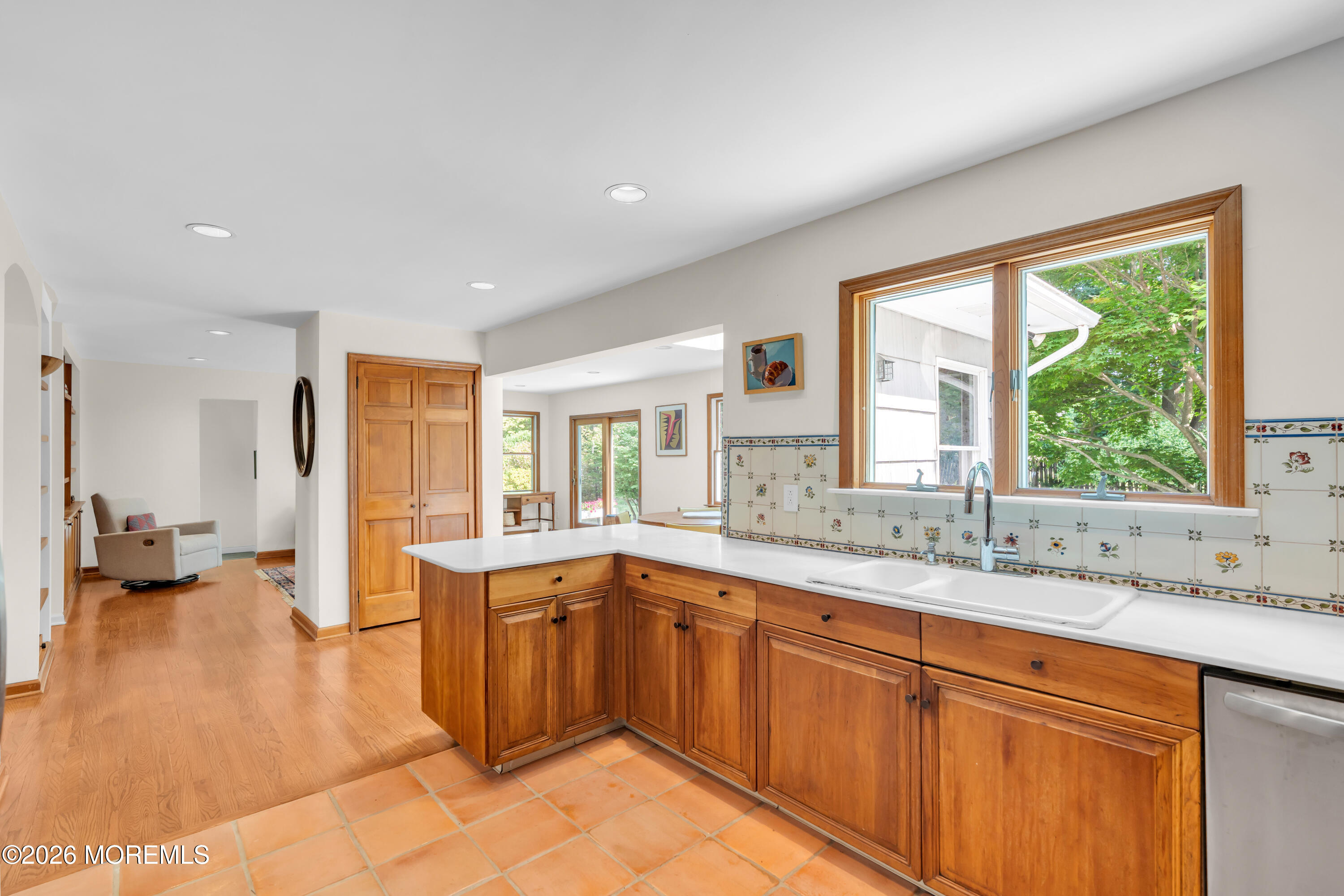 27 Circle Lane Little Silver NJ 07739