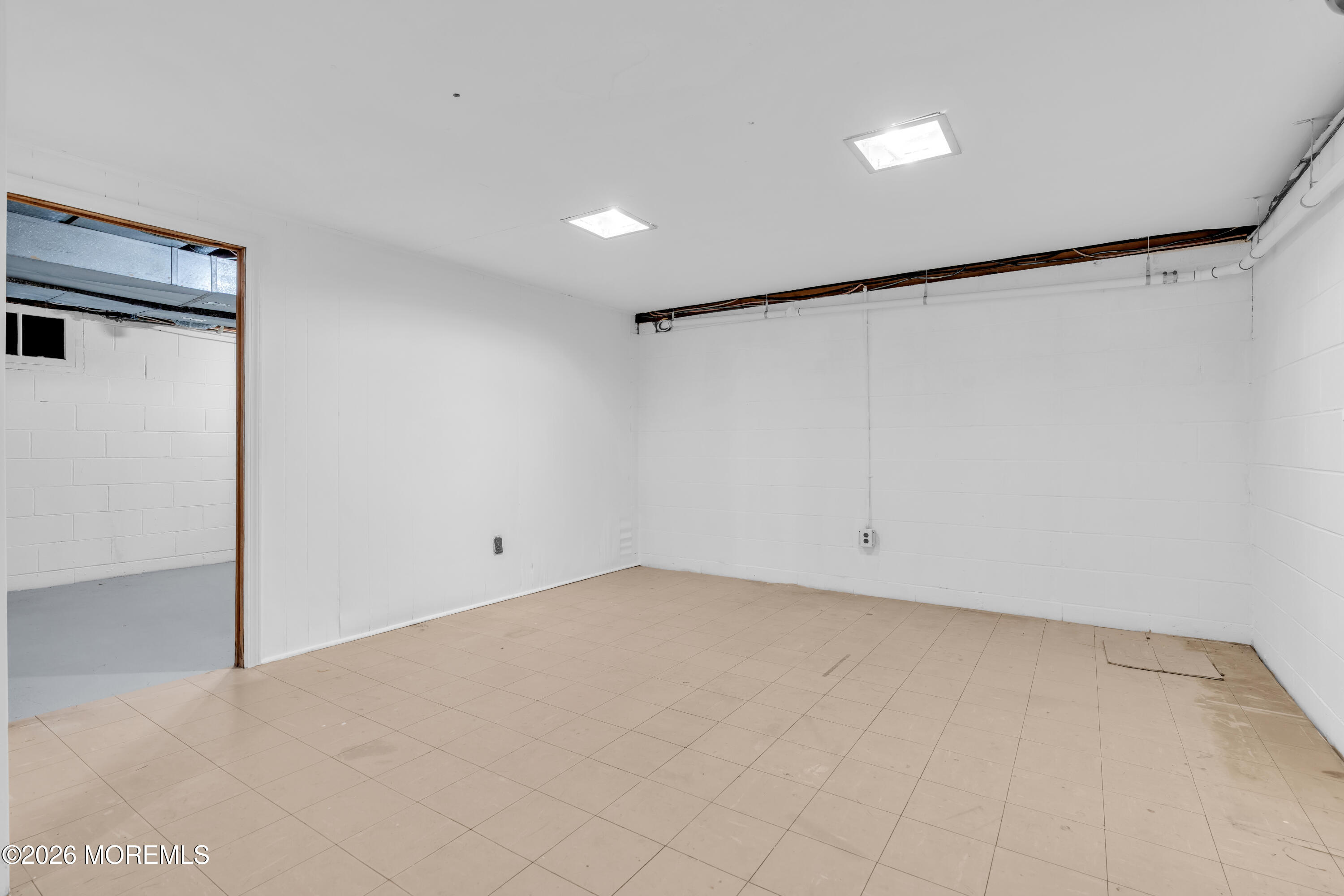 27 Circle Lane Little Silver NJ 07739