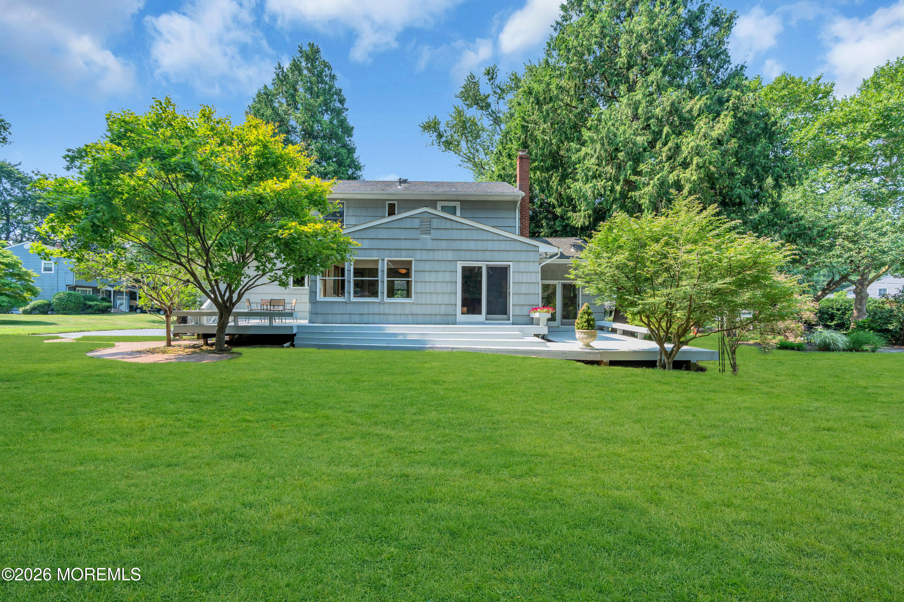 27 Circle Lane Little Silver NJ 07739