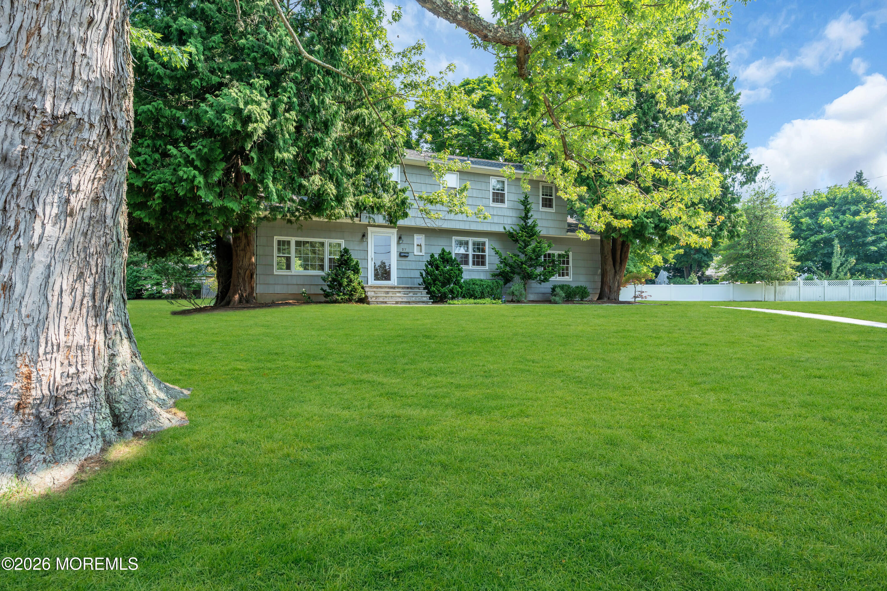 27 Circle Lane Little Silver NJ 07739