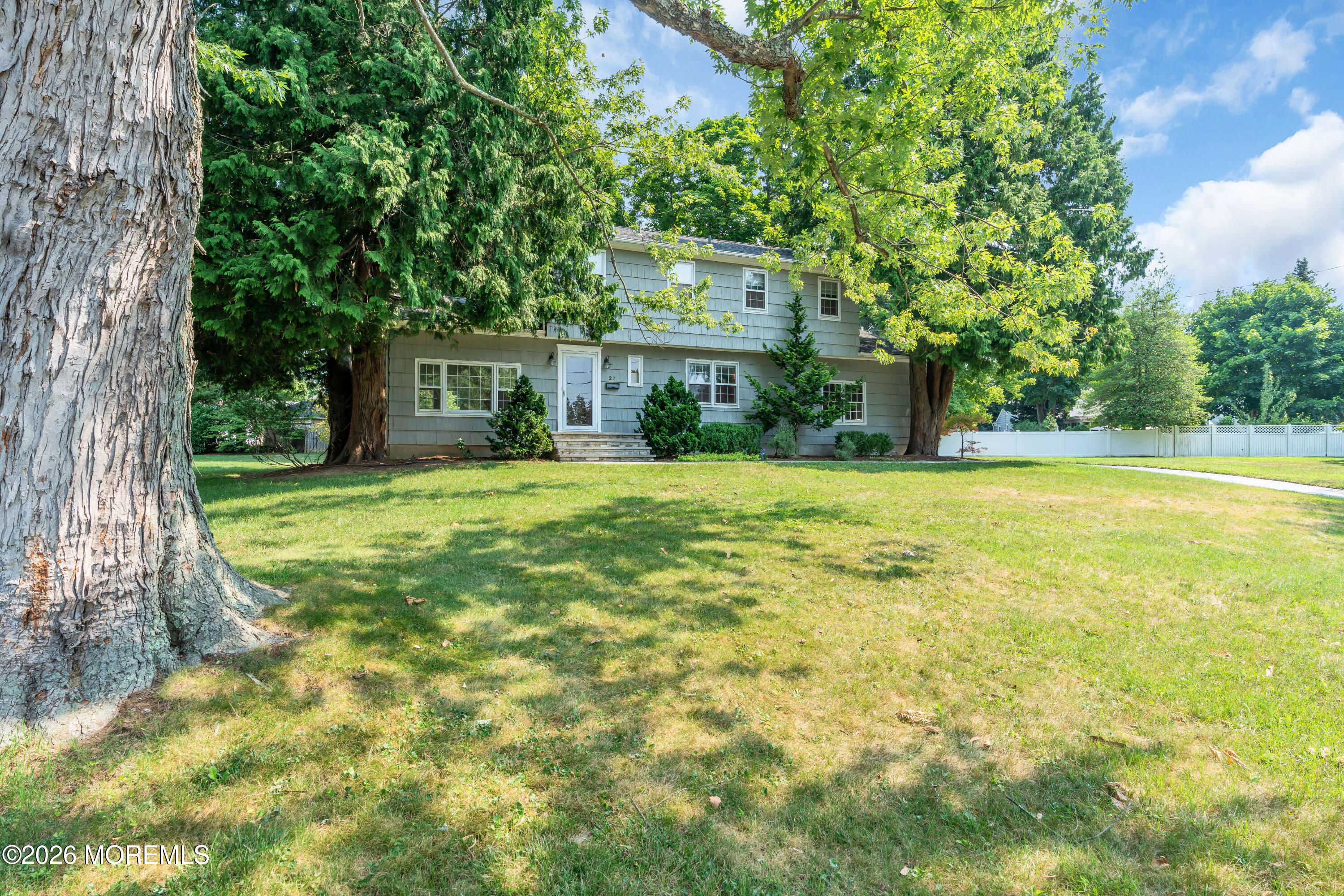27 Circle Lane Little Silver NJ 07739