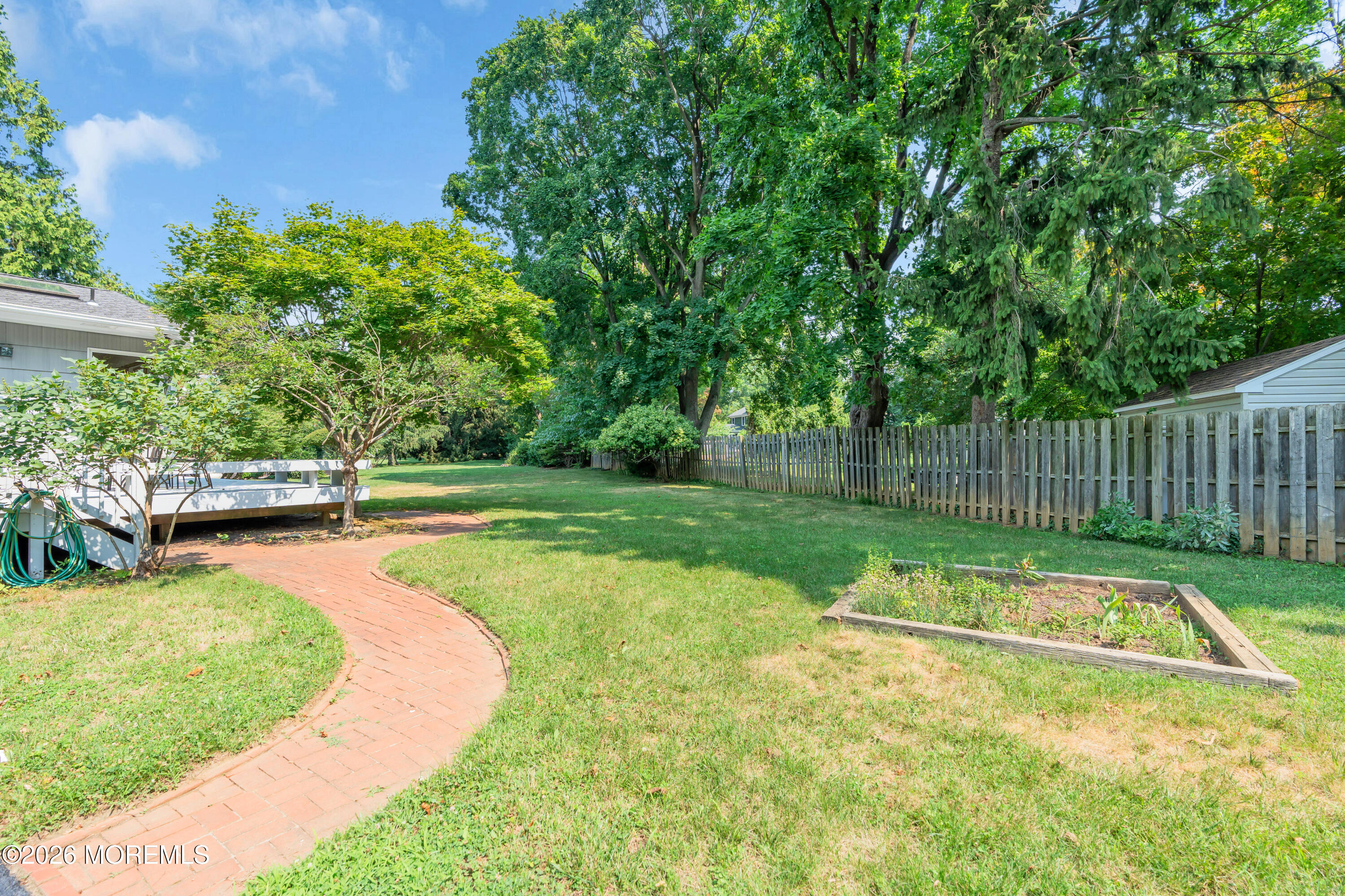 27 Circle Lane Little Silver NJ 07739