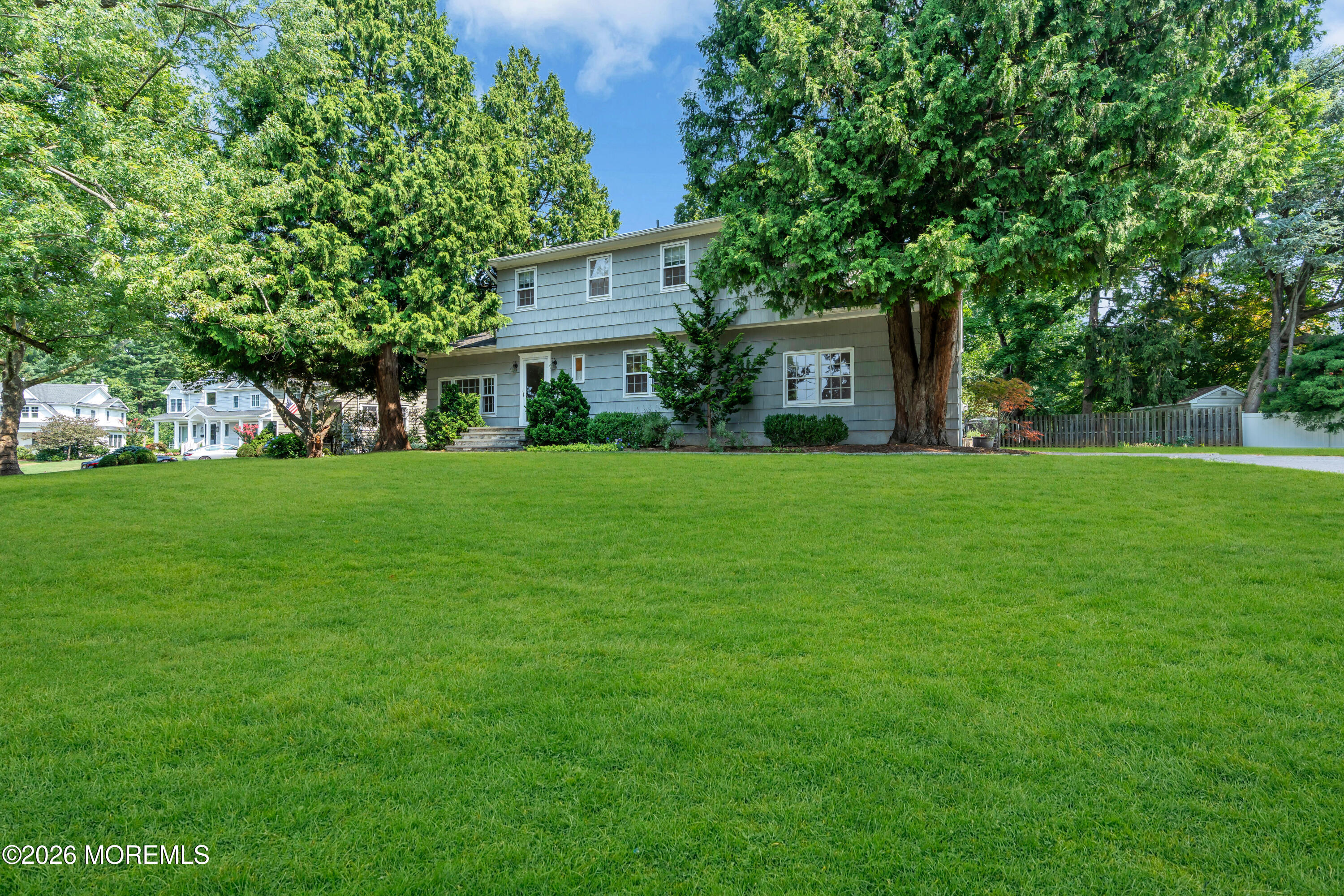 27 Circle Lane Little Silver NJ 07739