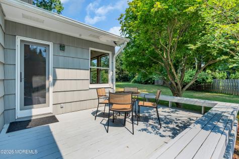 27 Circle Lane Little Silver NJ 07739