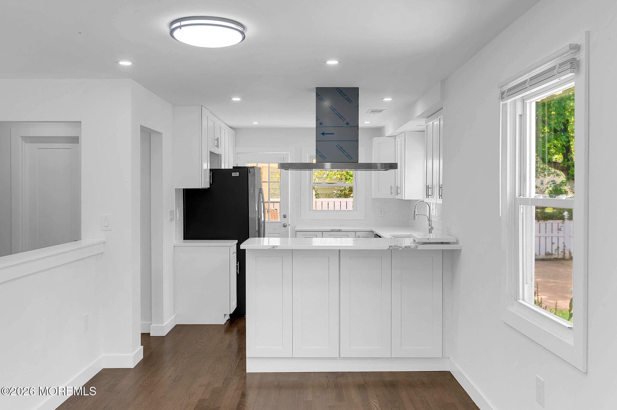 27 Terry Lane Tinton Falls NJ 07724