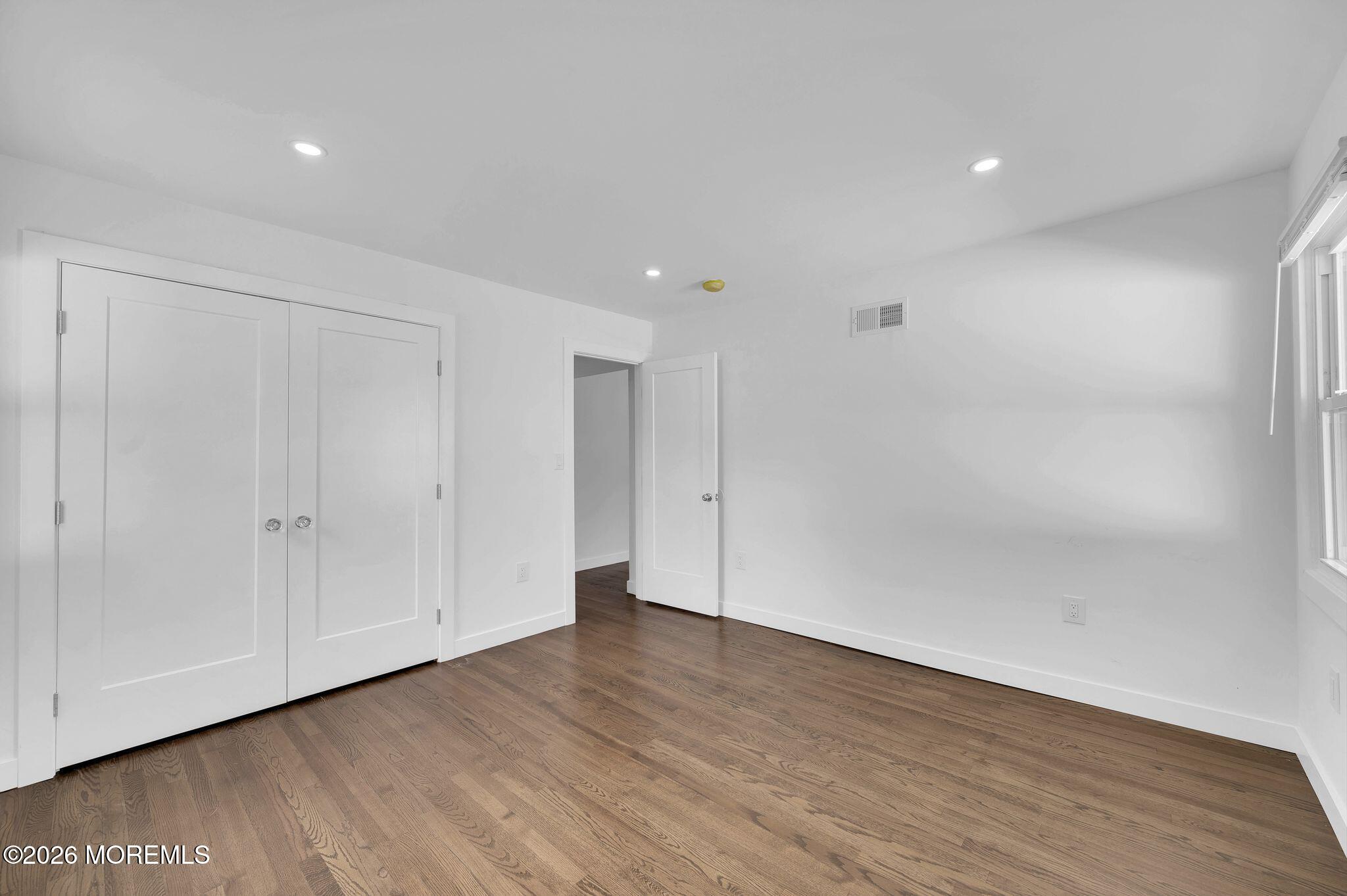 27 Terry Lane Tinton Falls NJ 07724