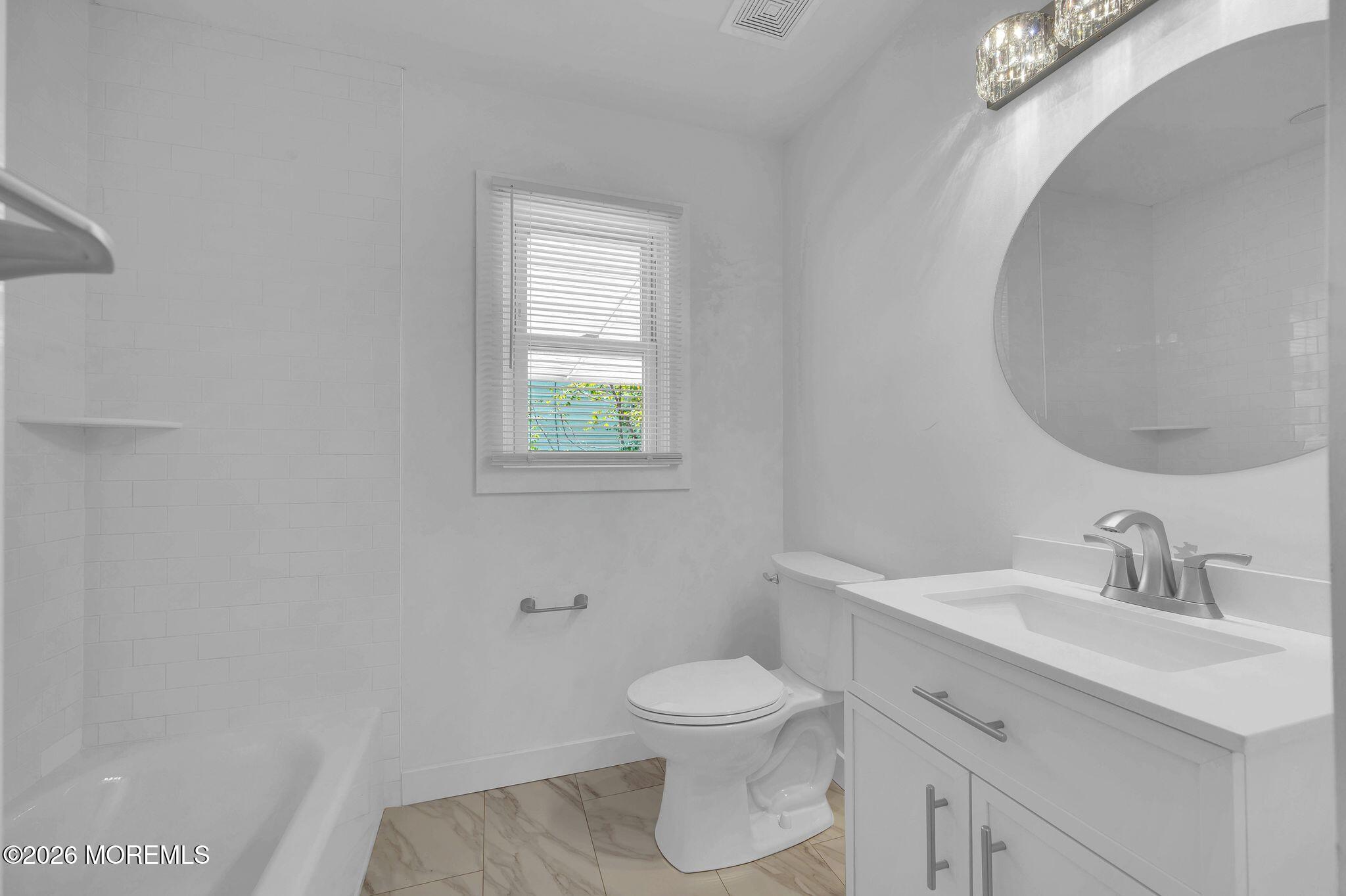 27 Terry Lane Tinton Falls NJ 07724