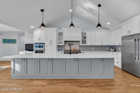 2 Tulip Tree Lane Rumson NJ 07760
