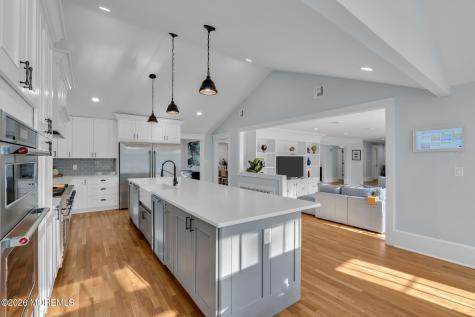 2 Tulip Tree Lane Rumson NJ 07760