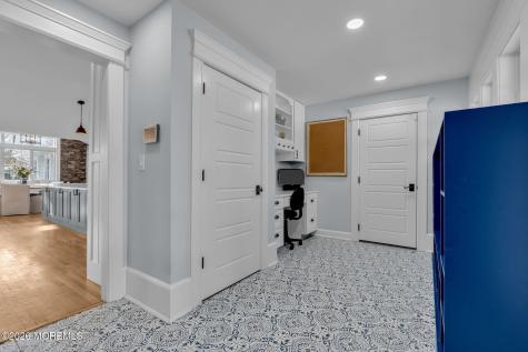 2 Tulip Tree Lane Rumson NJ 07760