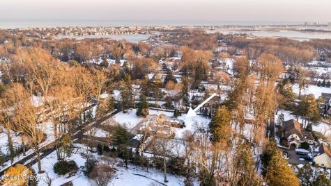 2 Tulip Tree Lane Rumson NJ 07760
