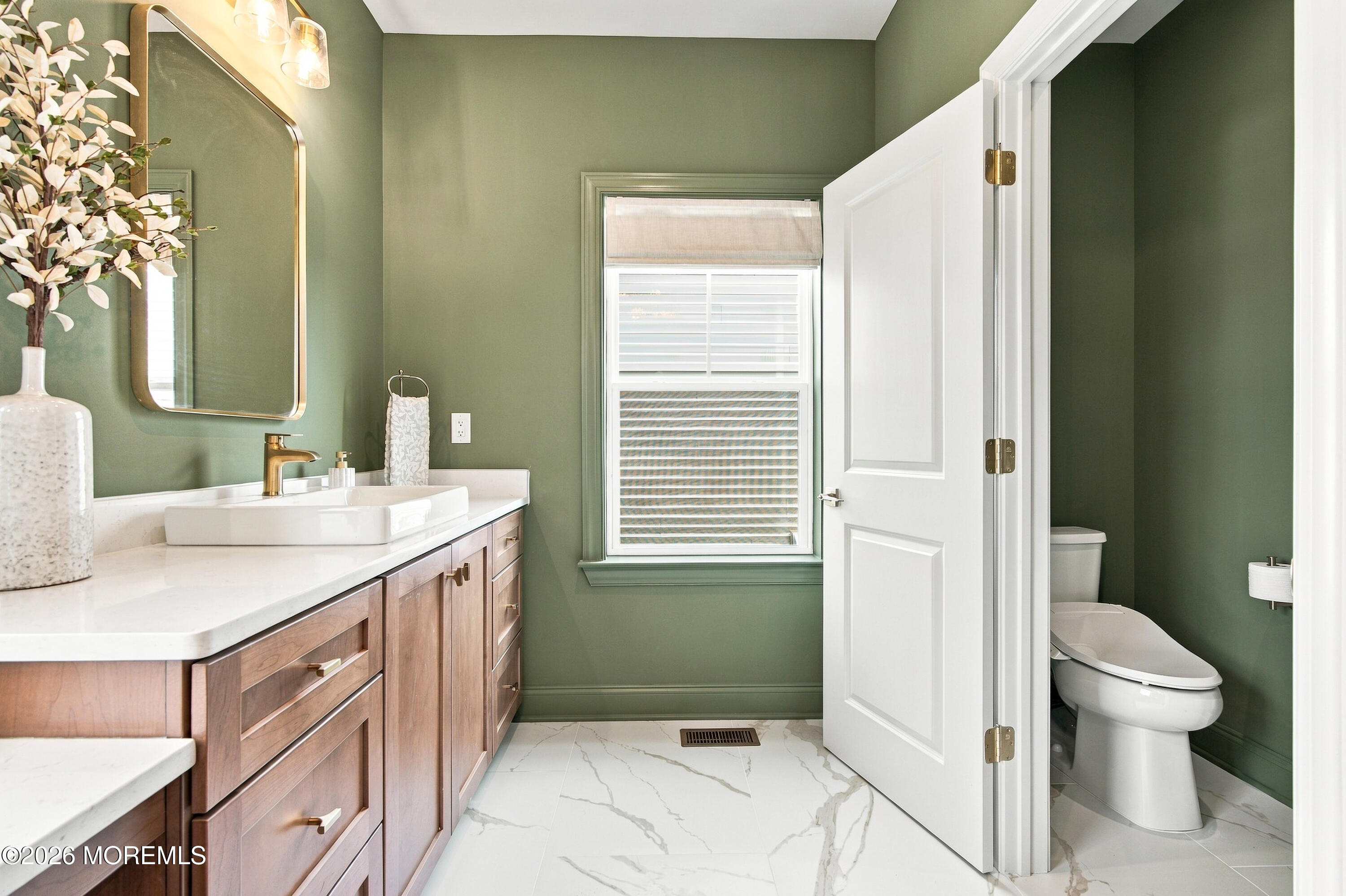 53 Mitchell Court Manalapan NJ 07726