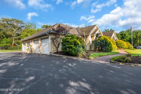 481 Eagle Point Drive Toms River NJ 08753