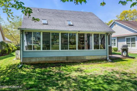 1698 Buttonwood Avenue Toms River NJ 08755