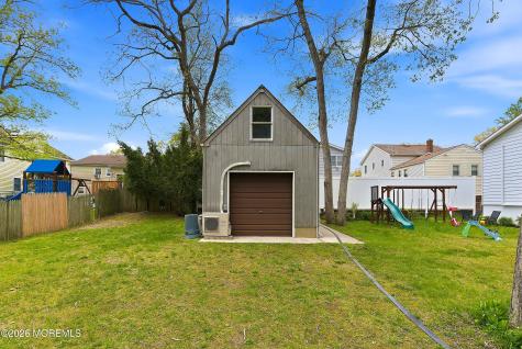 117 E Caranetta Drive Lakewood NJ 08701