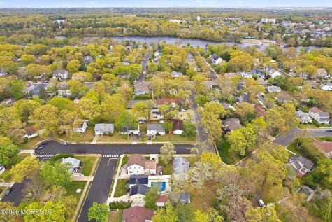 117 E Caranetta Drive Lakewood NJ 08701