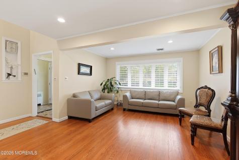117 E Caranetta Drive Lakewood NJ 08701