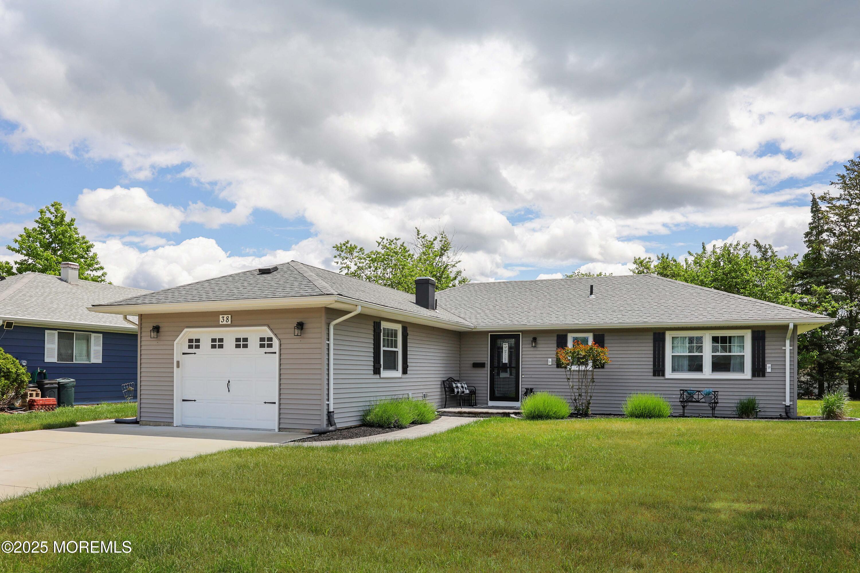 38 Street David Drive Toms River NJ 08757