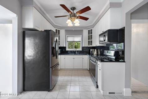 21 Westra Street Interlaken NJ 07712