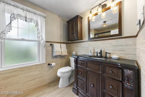 21 Westra Street Interlaken NJ 07712