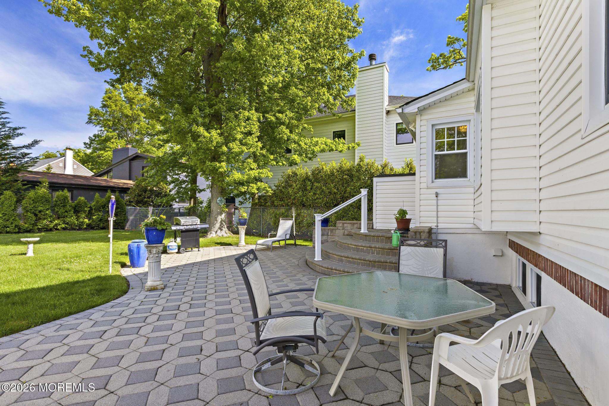 21 Westra Street Interlaken NJ 07712