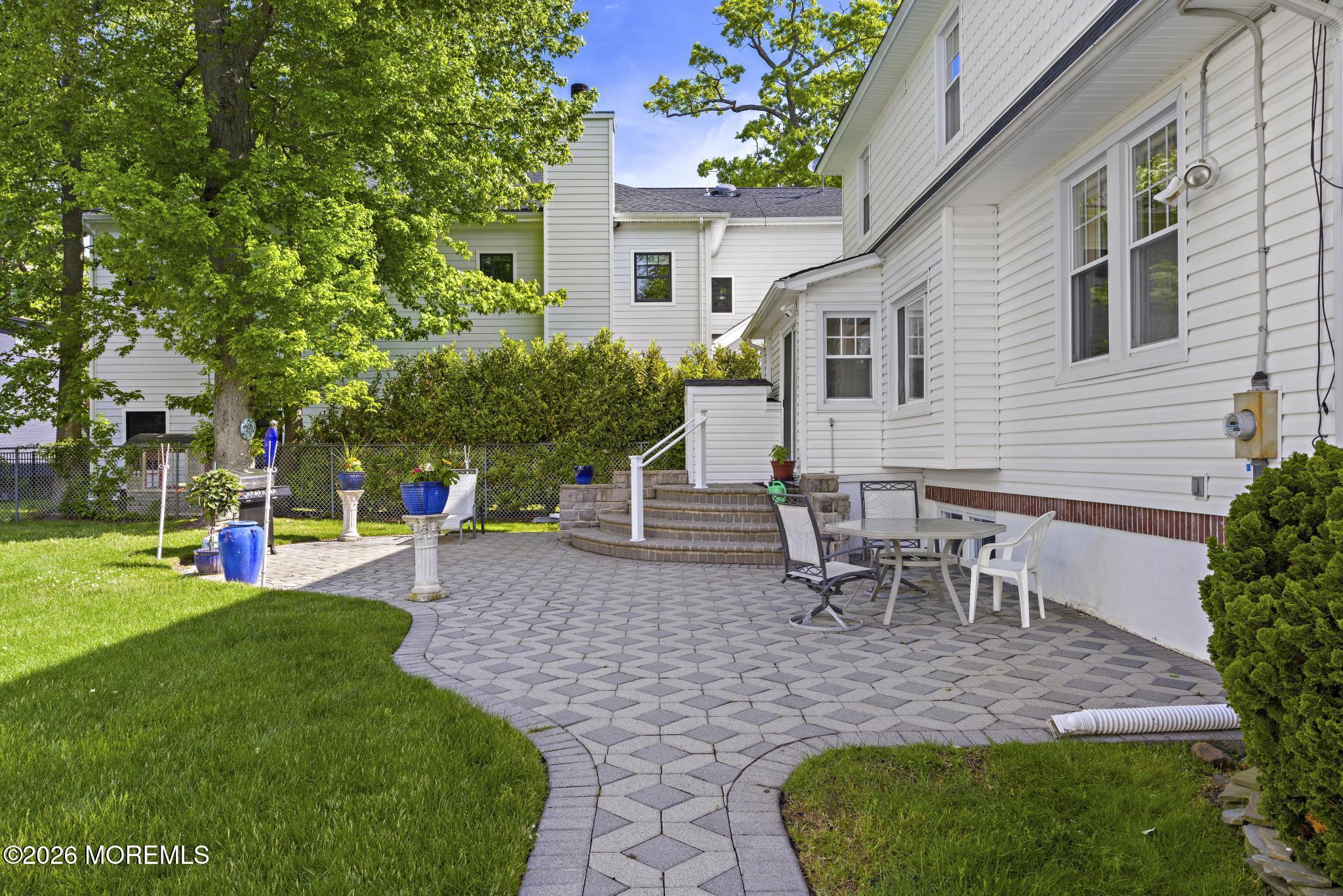 21 Westra Street Interlaken NJ 07712