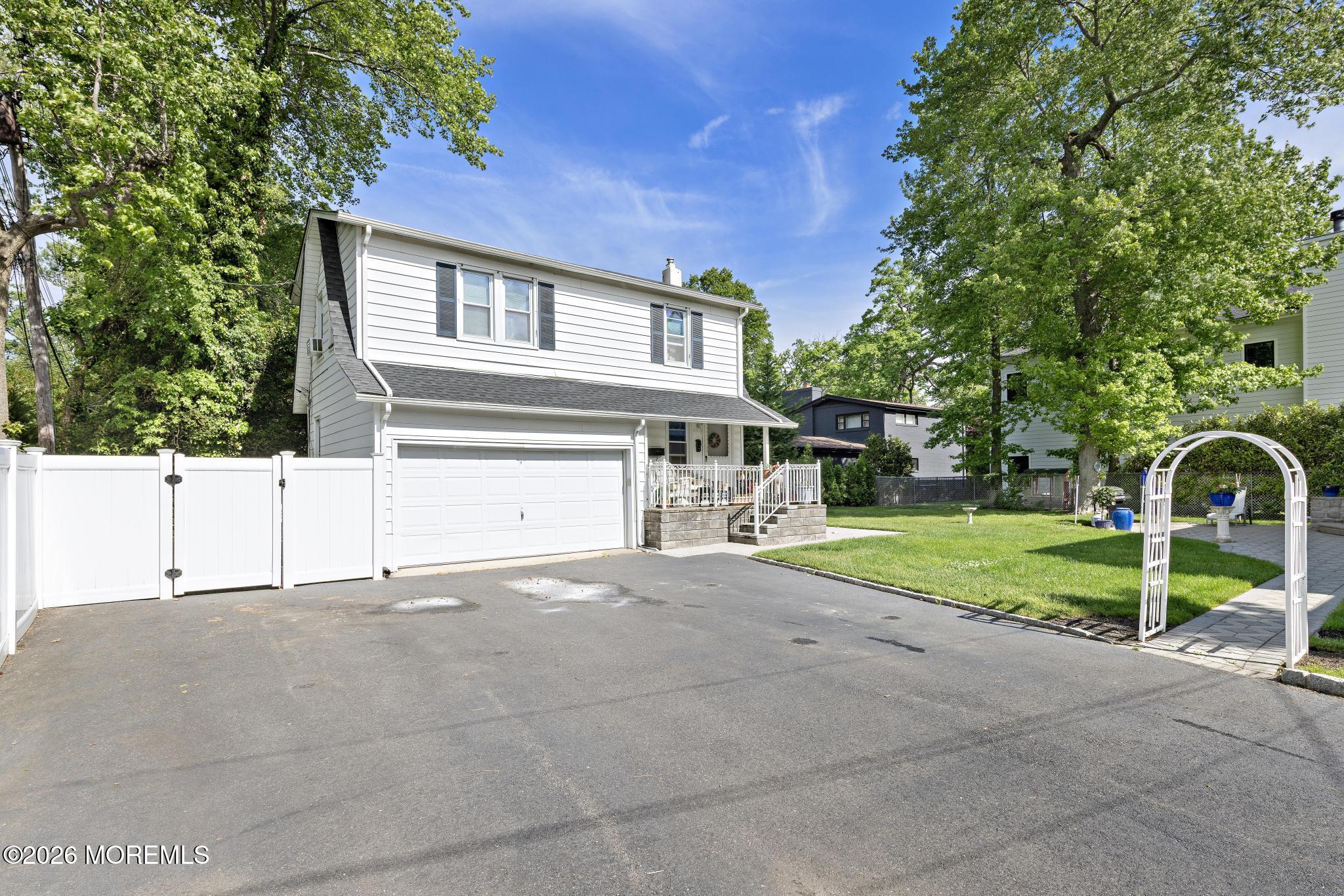 21 Westra Street Interlaken NJ 07712