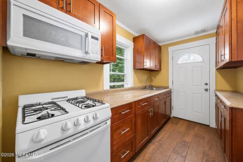 21 Westra Street Interlaken NJ 07712