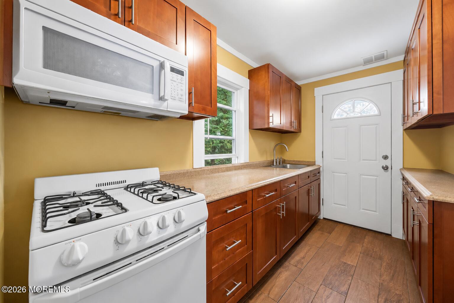 21 Westra Street Interlaken NJ 07712