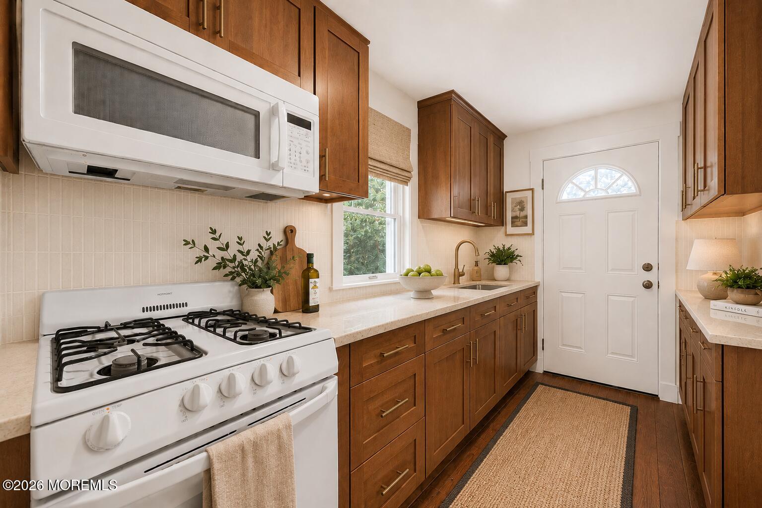 21 Westra Street Interlaken NJ 07712