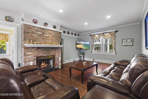 21 Westra Street Interlaken NJ 07712