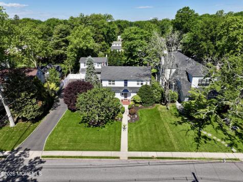 21 Westra Street Interlaken NJ 07712