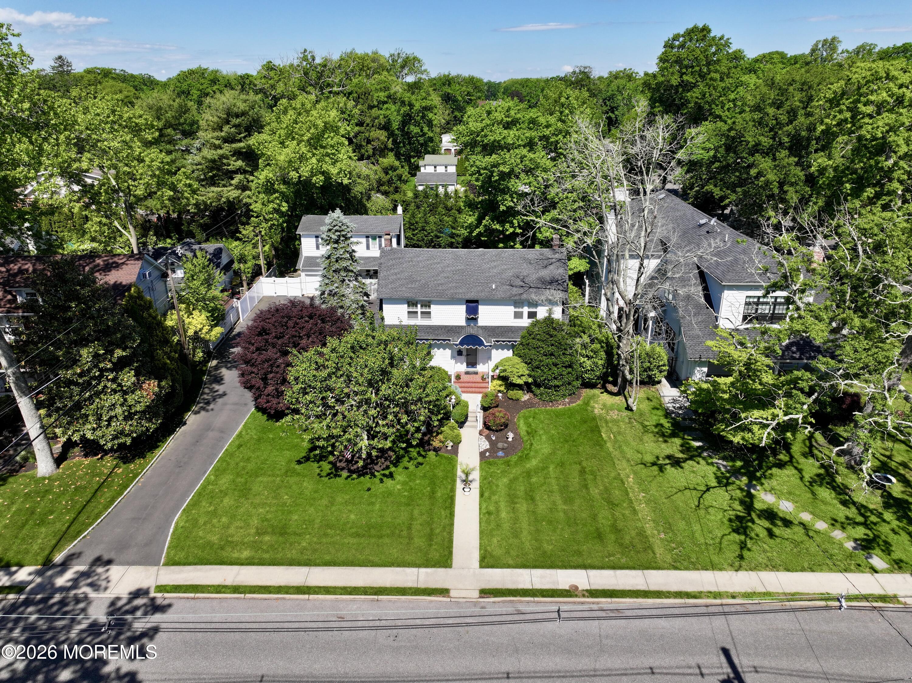 21 Westra Street Interlaken NJ 07712