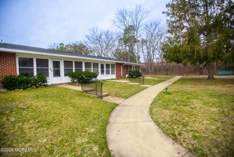 827C Balmoral Court Lakewood NJ 08701