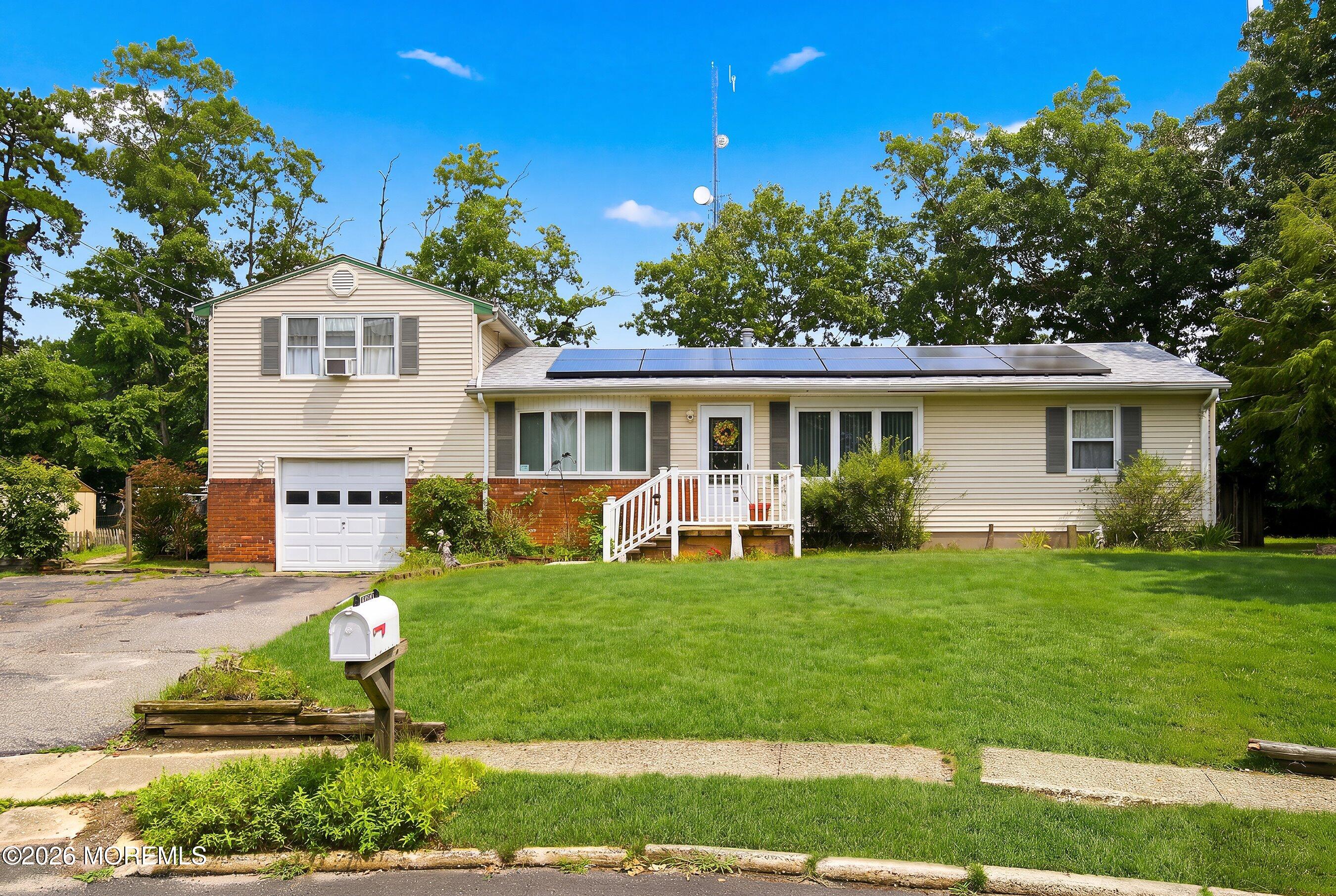 Toms River NJ, 17 Darye Court