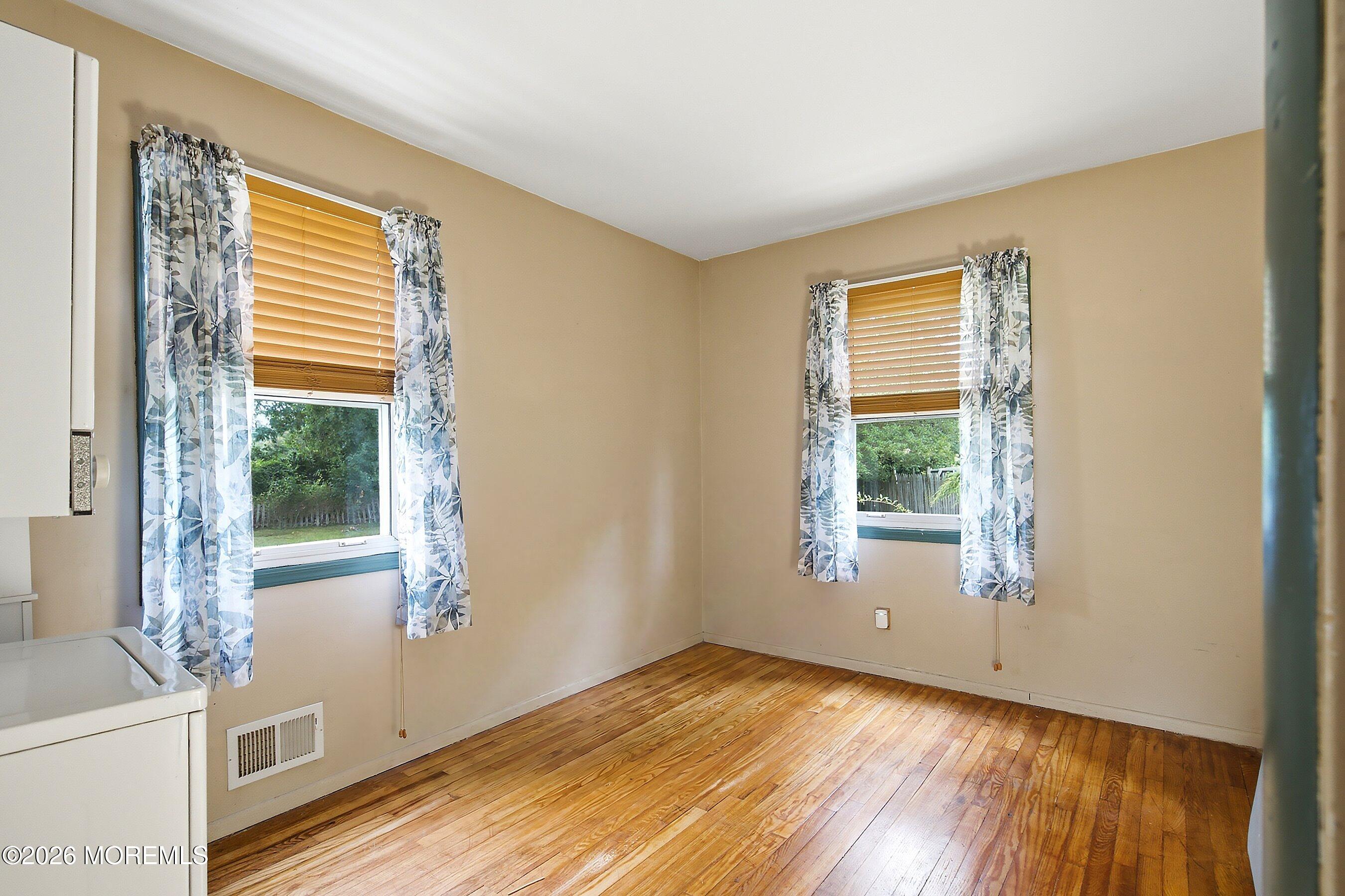 17 Darye Court Toms River NJ 08755