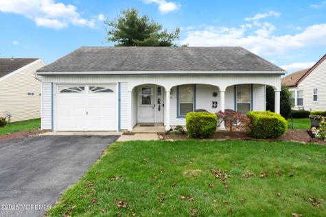 73 Red Hill Road Manchester NJ 08759