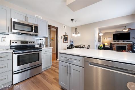 73 Red Hill Road Manchester NJ 08759
